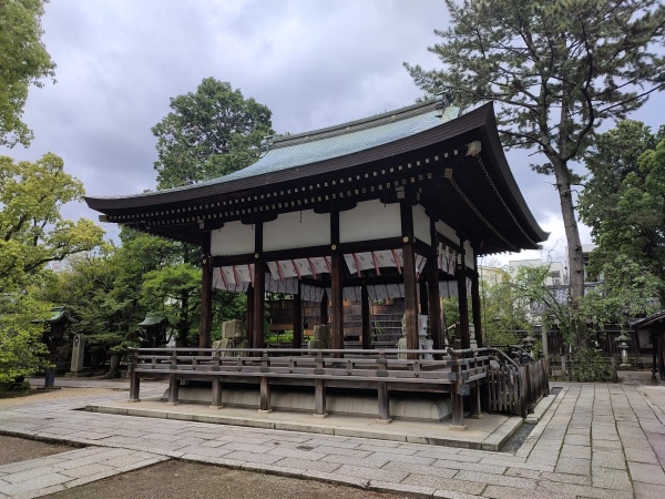 Kamigoryō-jinja, le sanctuaire des esprits augustes de Kyoto