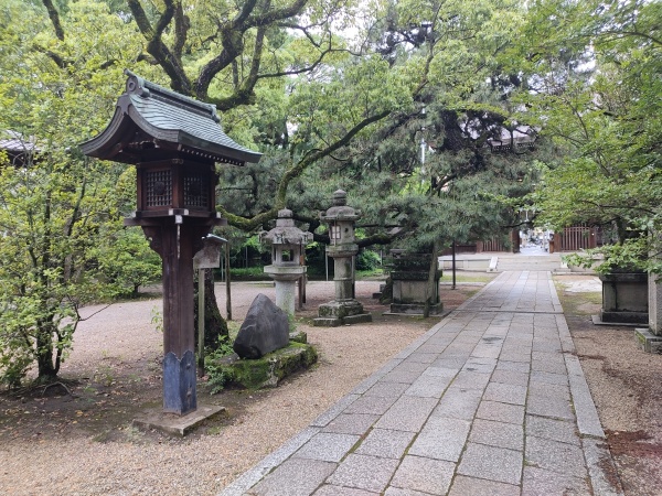 Kamigoryō-jinja, le sanctuaire des esprits augustes de Kyoto