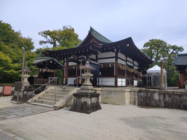 Wara Tenjin-gū, le sanctuaire de la paille (Shikichi-jinja)
