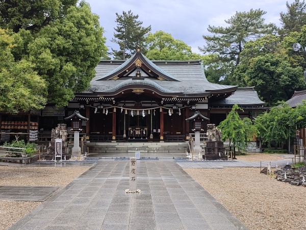 Karakuni-jinja, sanctuaire shintō millénaire de Fujiidera