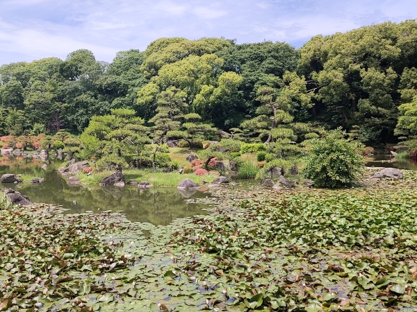 Keitaku-en, le jardin japonais du parc Tennōji à Osaka