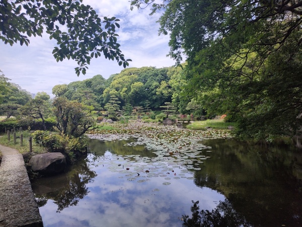 Keitaku-en, le jardin japonais du parc Tennōji à Osaka